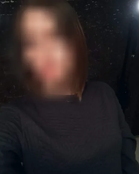 Aylin, 24