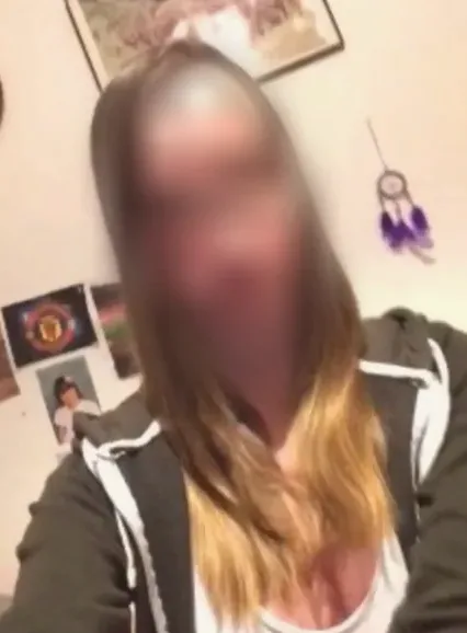 Fatma, 25