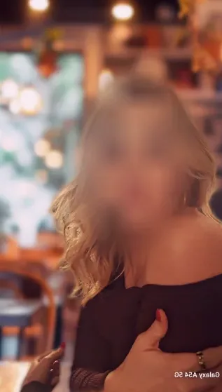 Isabell, 40