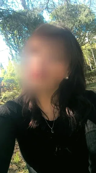 Sophie, 34